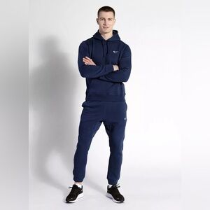 Nike Sportswear Club Fleece Tapered Joggers Navy Blue Size Large